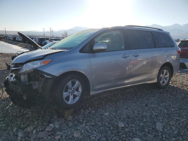 2020 Toyota Sienna Le