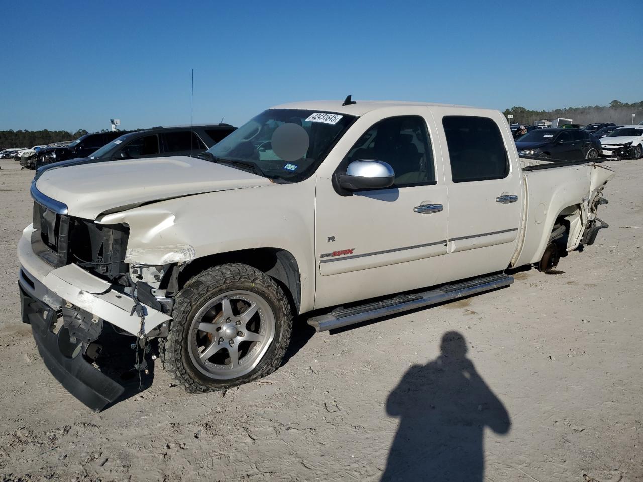 2009 GMC Sierra - Image 1