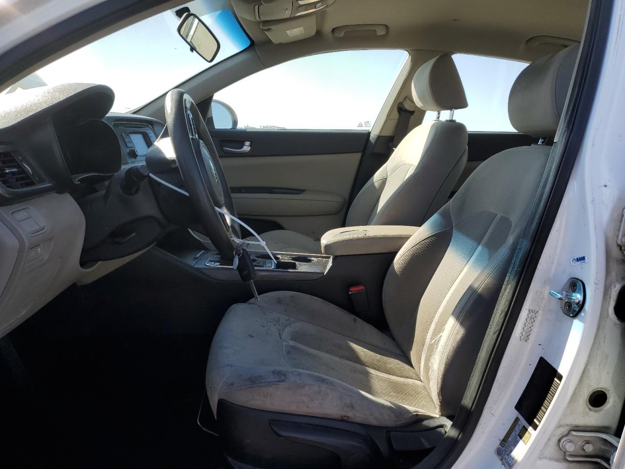 2016 Kia Optima - Image 7