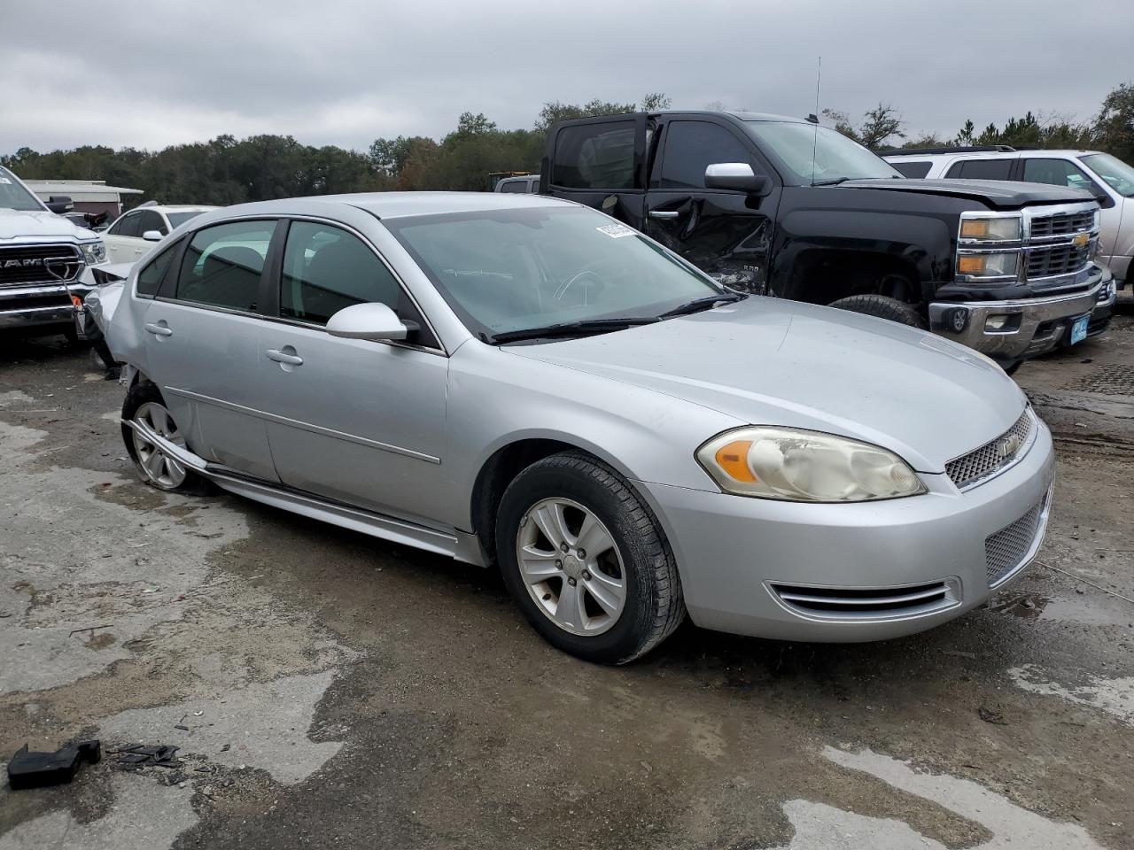 2013 Chevrolet Impala - Image 4