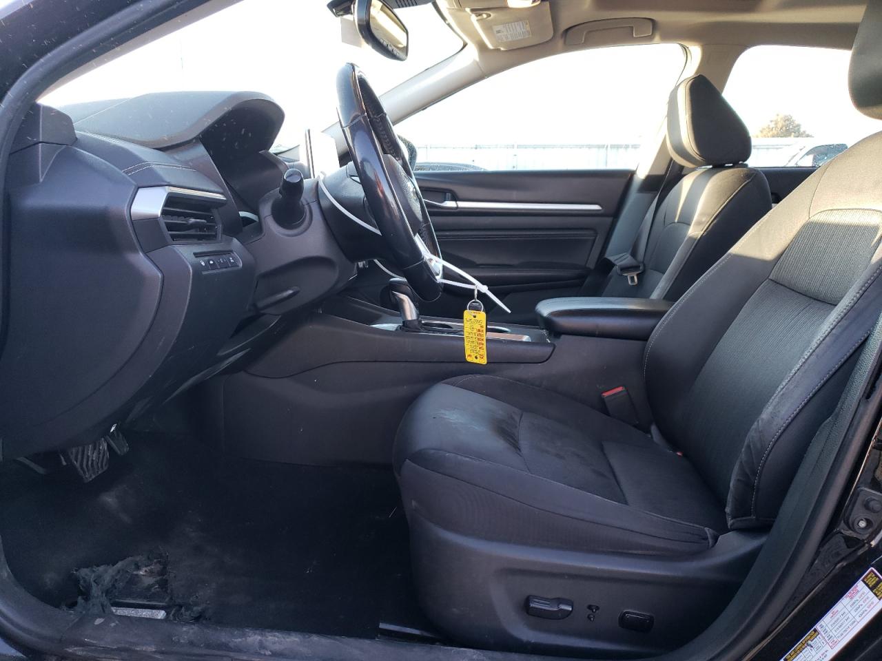 2019 Nissan Altima - Image 7