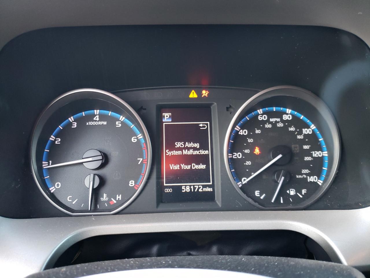 2018 Toyota RAV 4 - Image 9