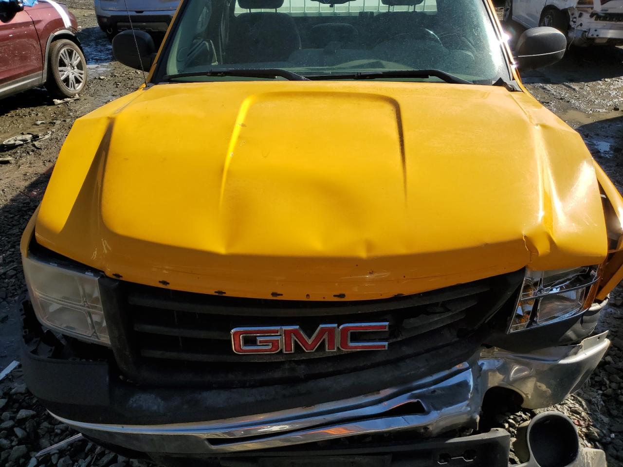 2012 GMC Sierra - Image 11