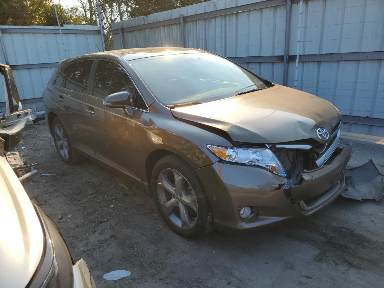 2013 Toyota Venza - Image 4