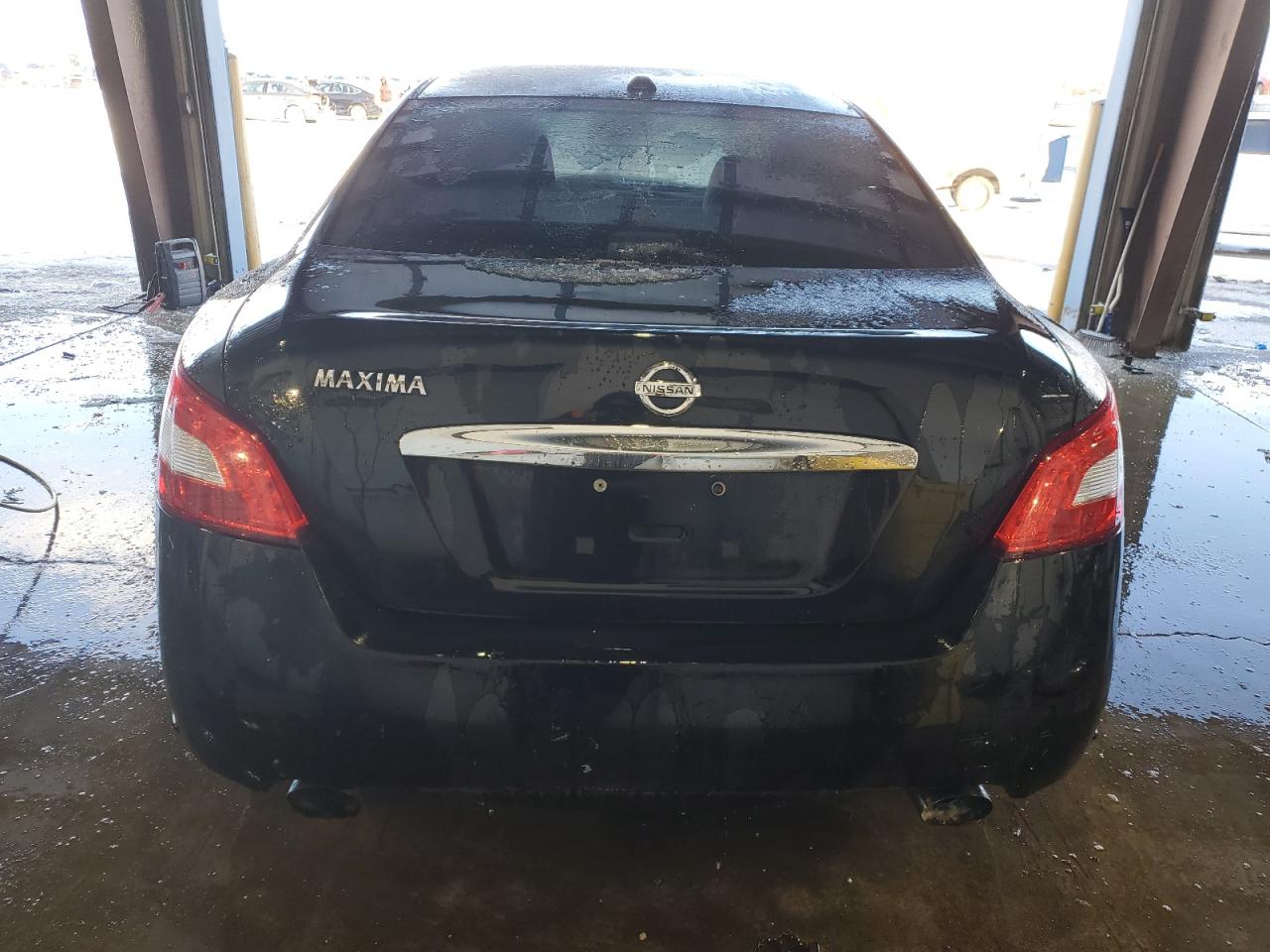 2010 Nissan Maxima - Image 6