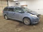 2014 Toyota Sienna Xle იყიდება Ham Lake-ში, MN - Front End