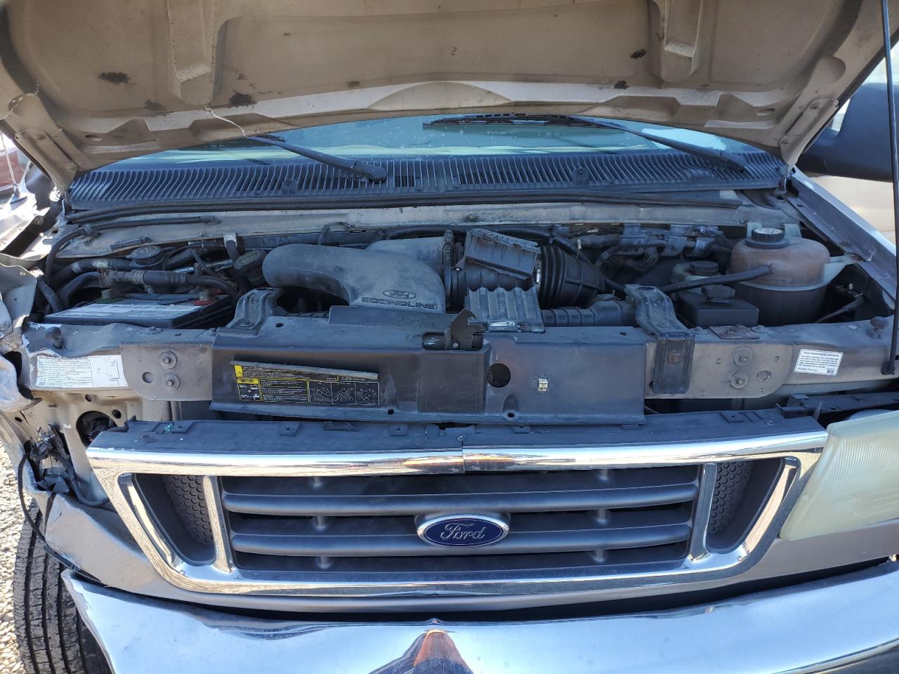 2003 Ford Econoline - Image 12