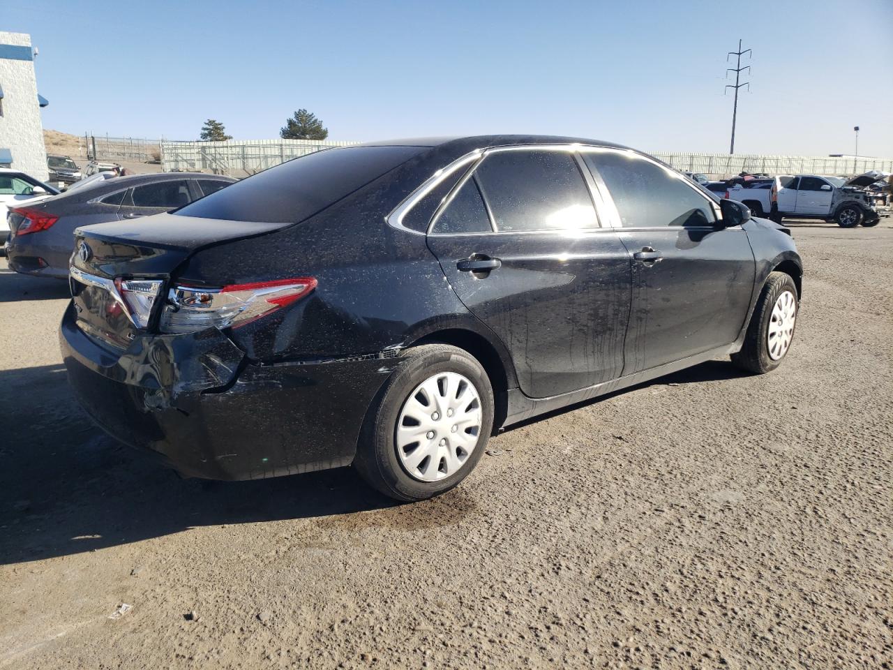 2016 Toyota Camry - Image 3