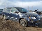 2012 Chrysler Town & Country Touring L en Venta en Elgin, IL - Front End