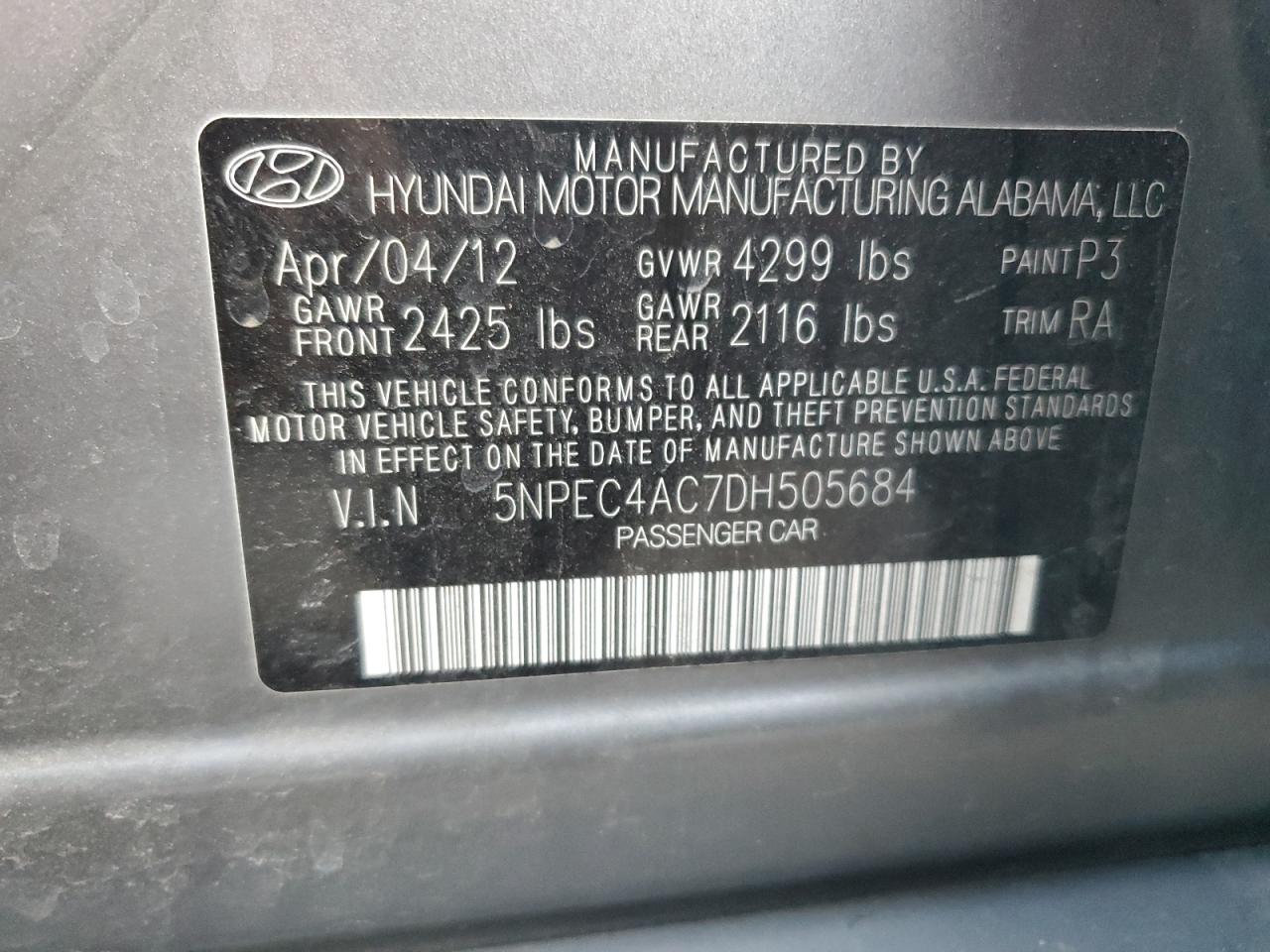 2013 Hyundai Sonata - Image 12