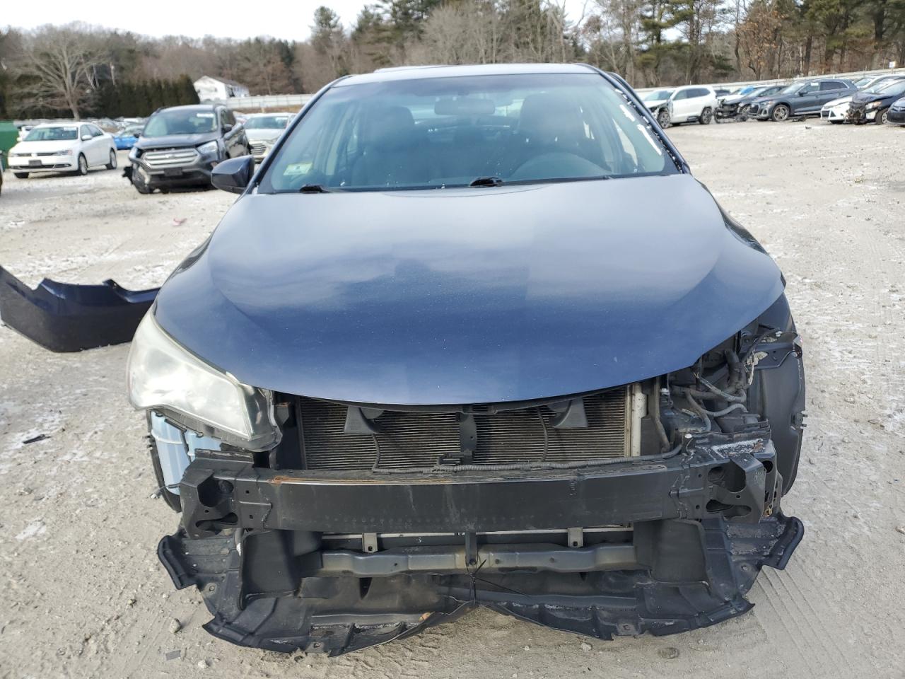 2016 Toyota Camry - Image 5
