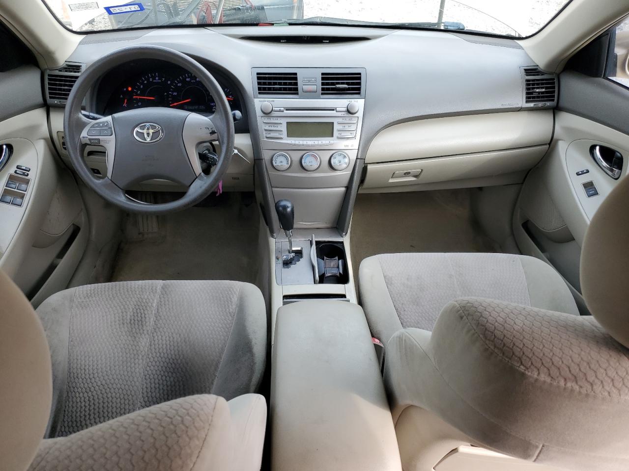 2010 Toyota Camry - Image 8