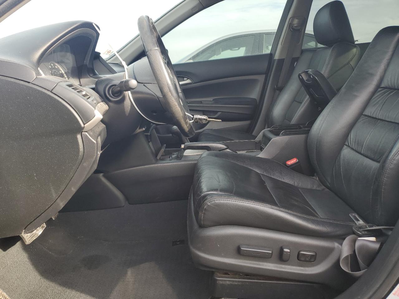 2012 Honda Accord - Image 7