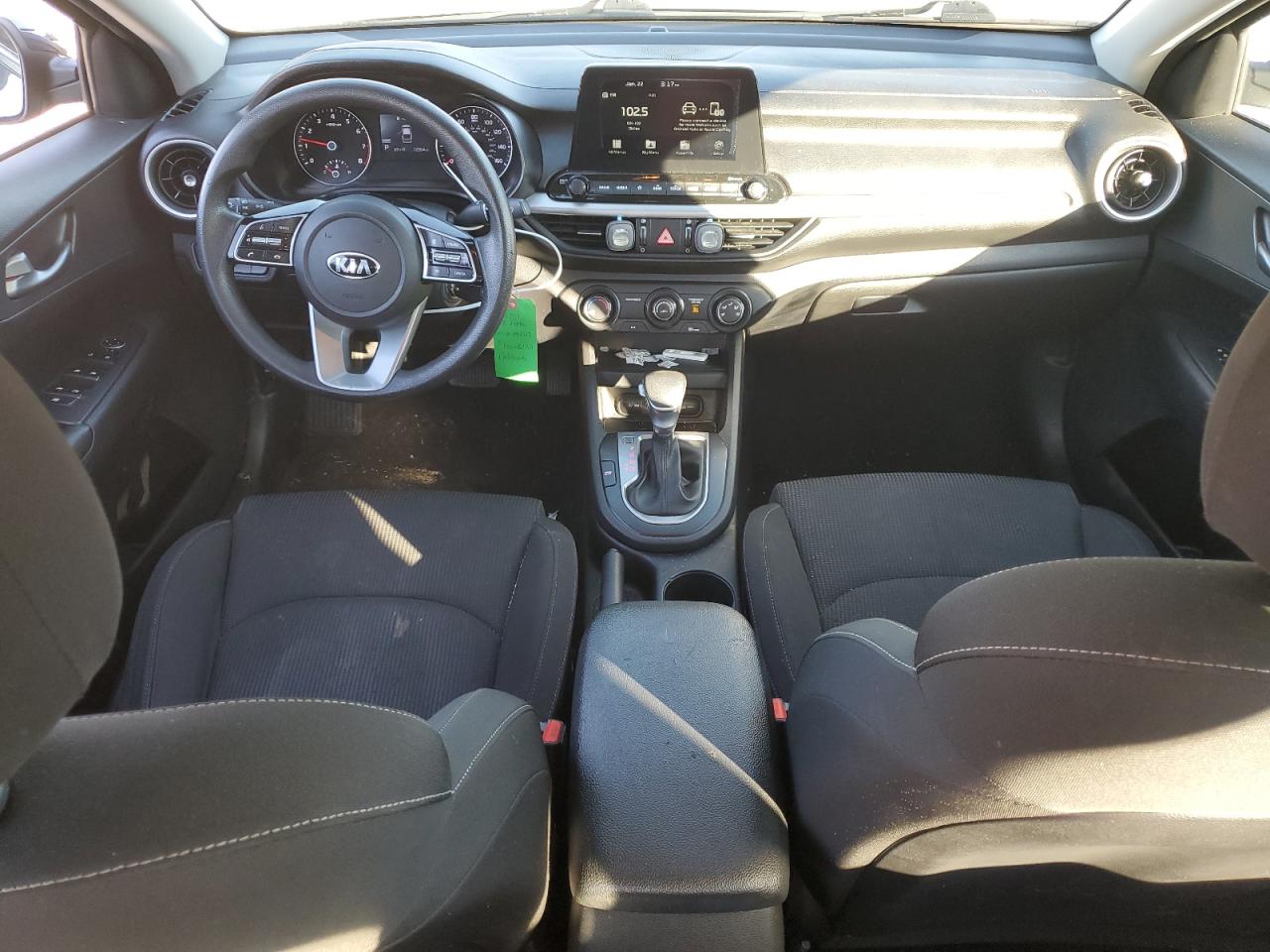 2020 Kia Forte - Image 8