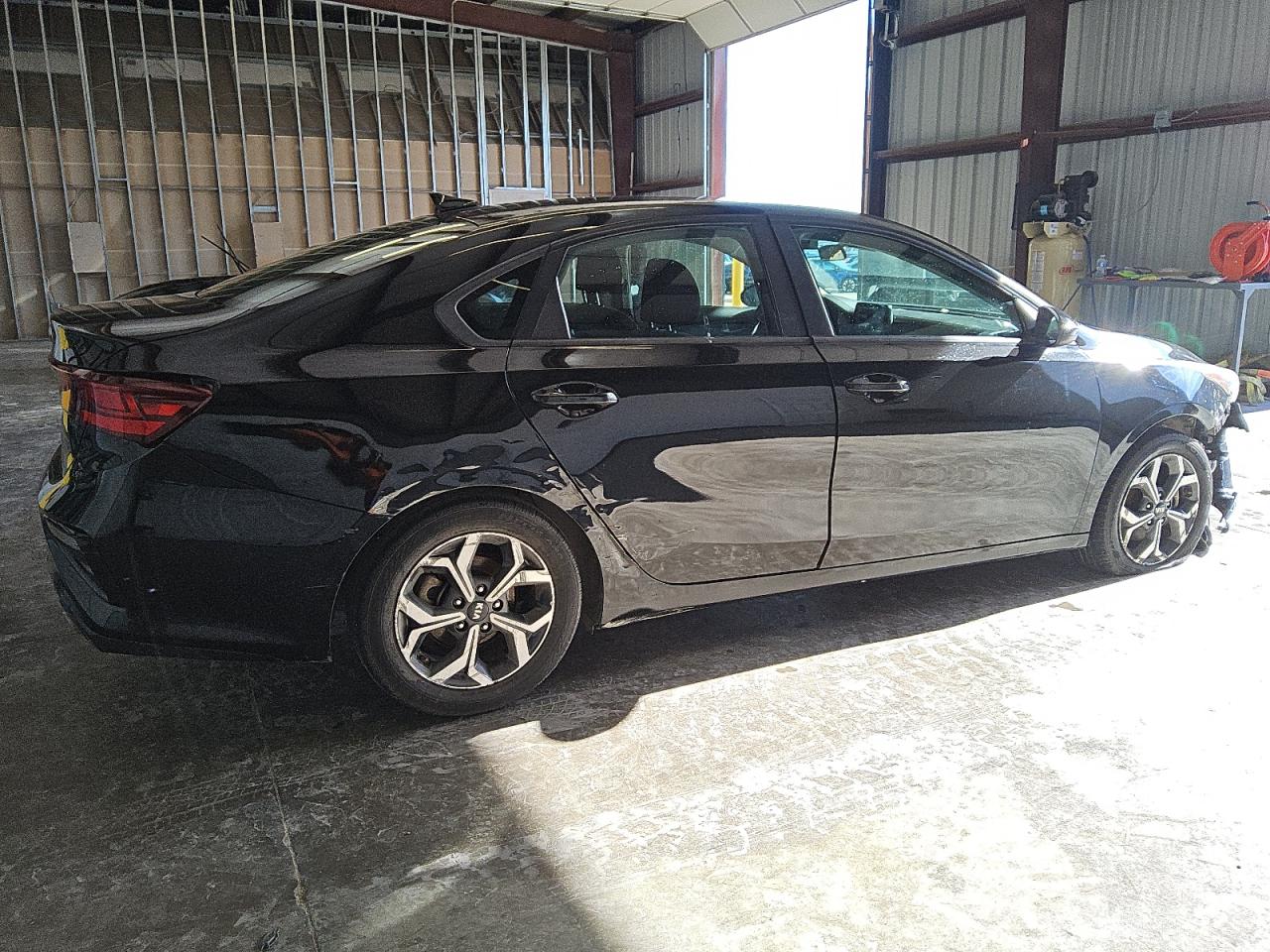 2020 Kia Forte - Image 3