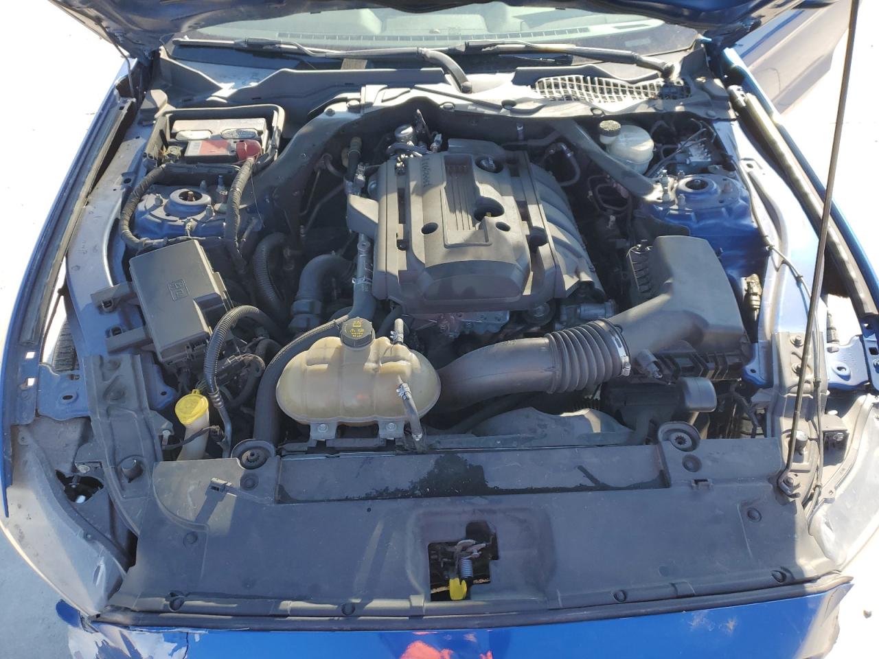 2017 Ford Mustang - Image 11