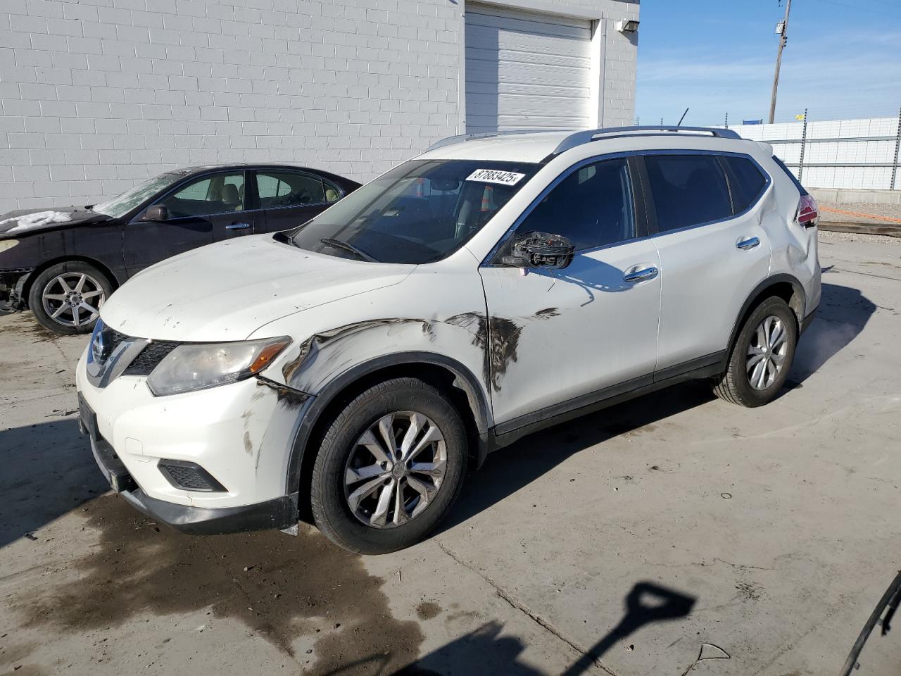 2016 Nissan Rogue - Image 1