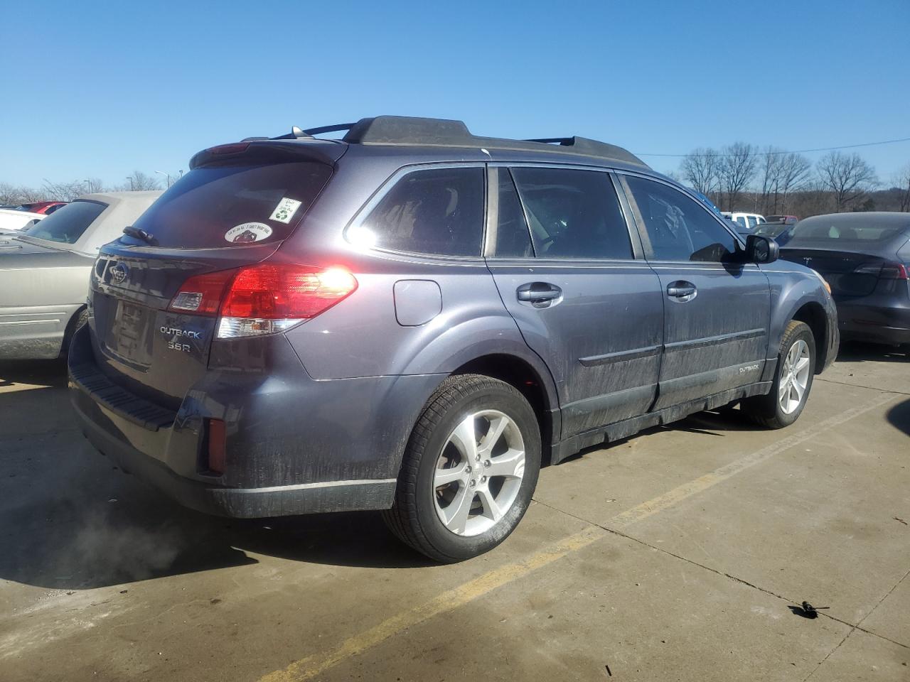 2014 Subaru Outback - Image 3