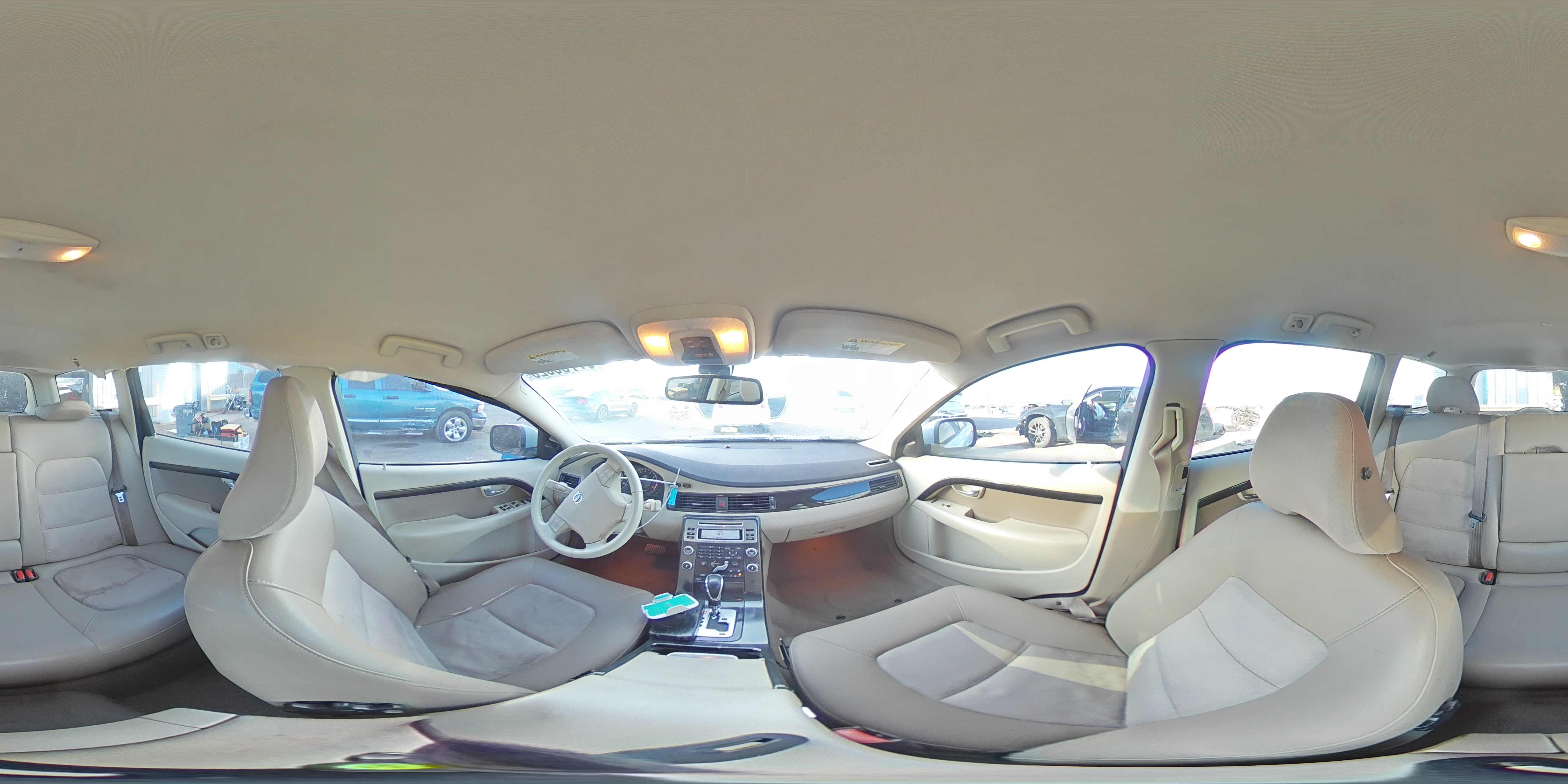 2008 Volvo XC70 - Image 13