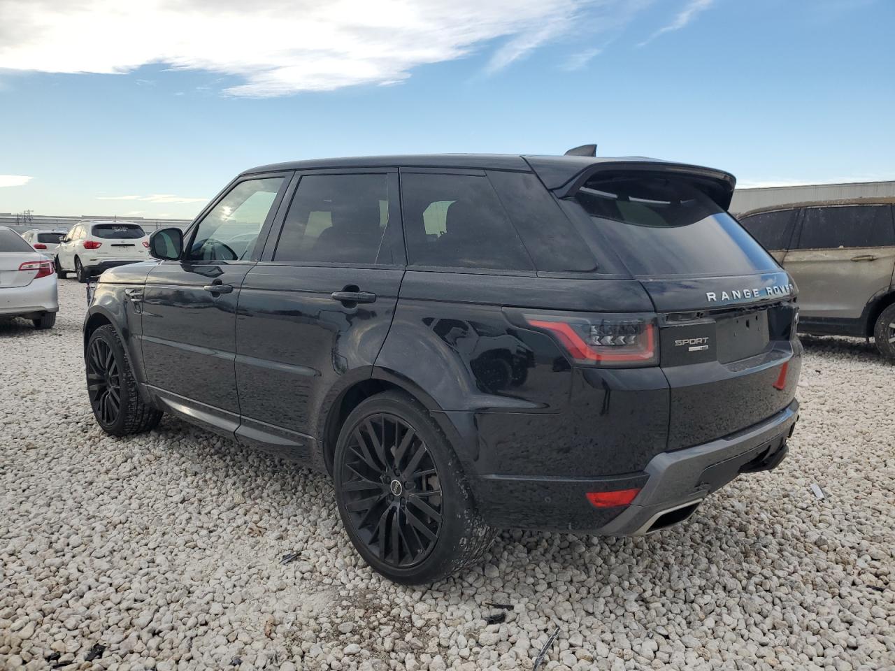 2018 Land Rover Range Rover - Image 2