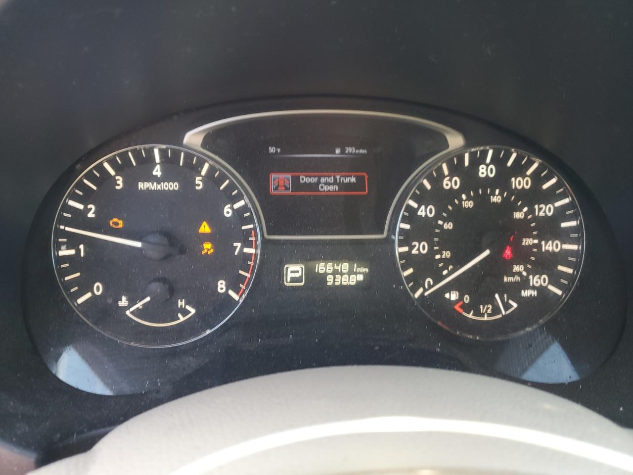2015 Nissan Altima - Image 9