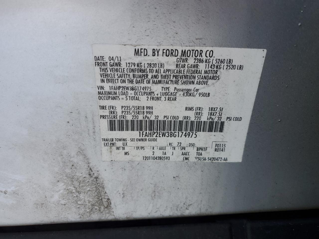 2011 Ford Taurus - Image 12