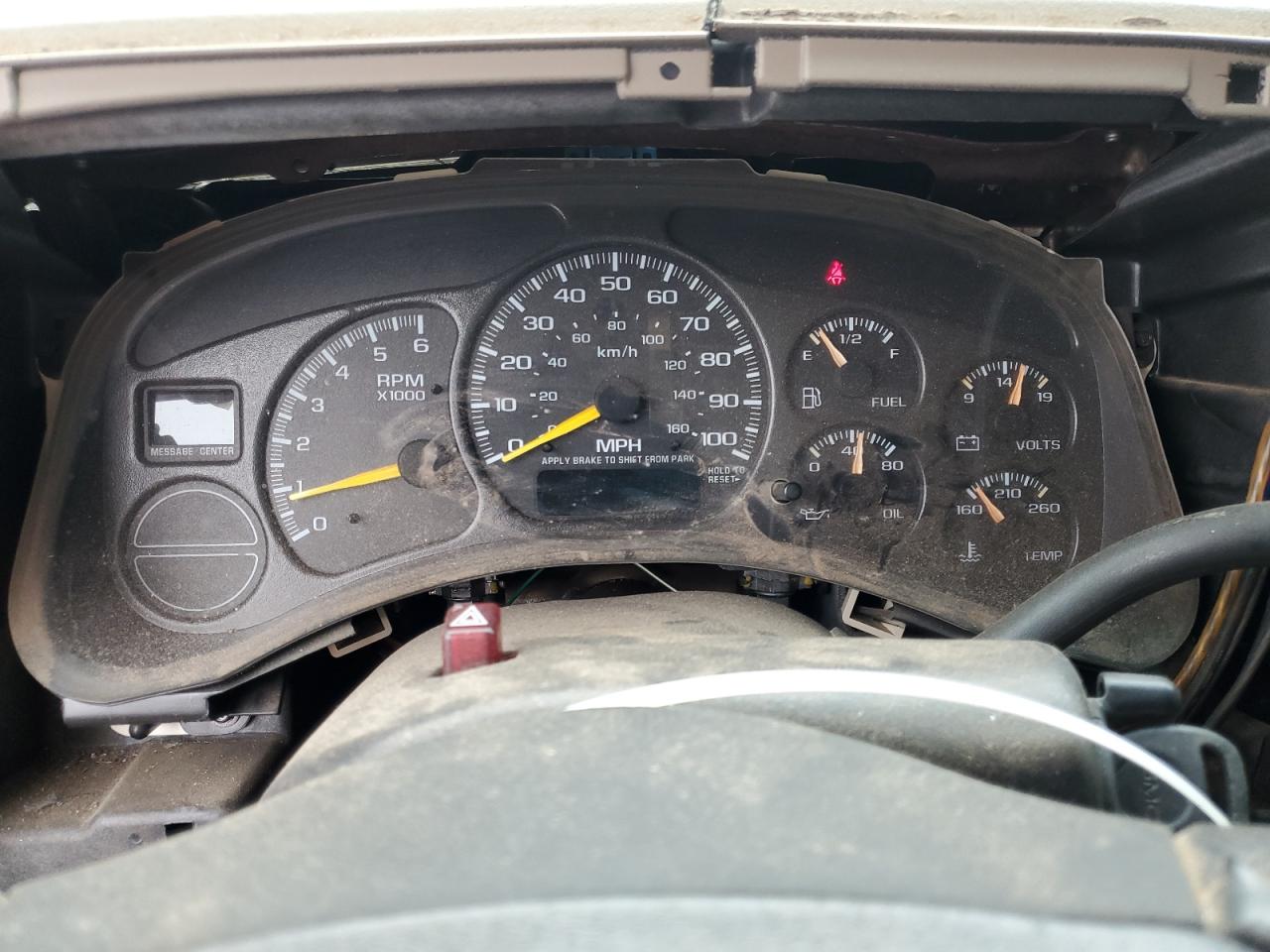 2001 GMC Sierra - Image 9