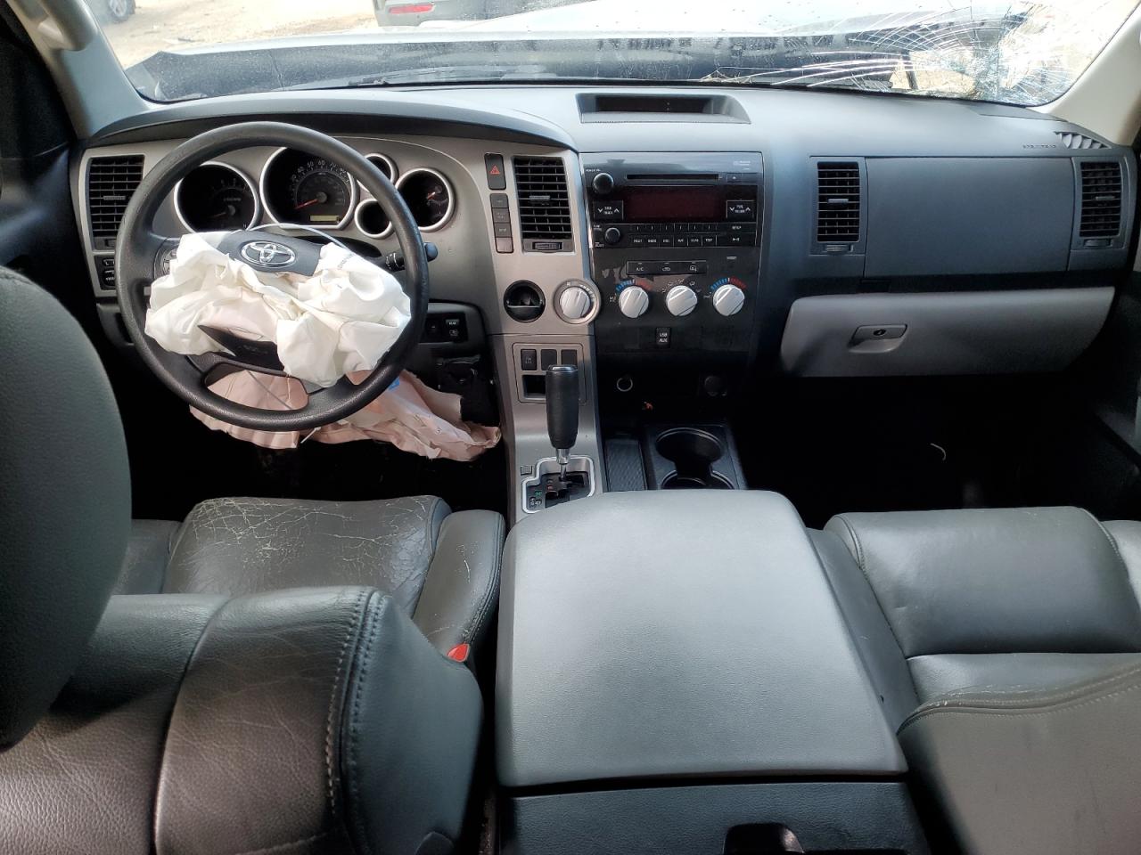 2013 Toyota Tundra - Image 8