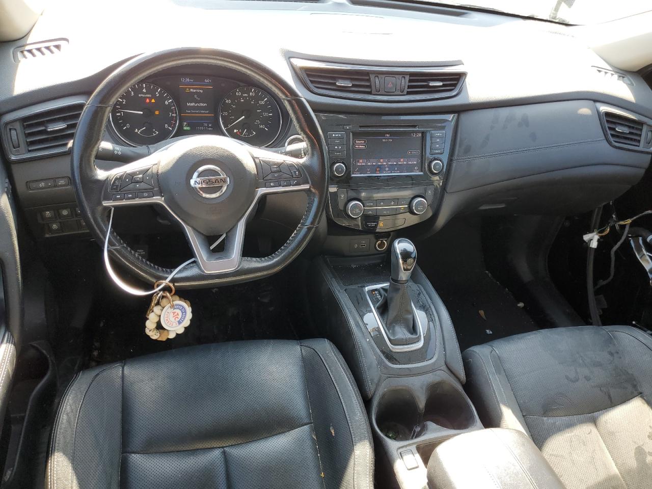 2018 Nissan Rogue - Image 8