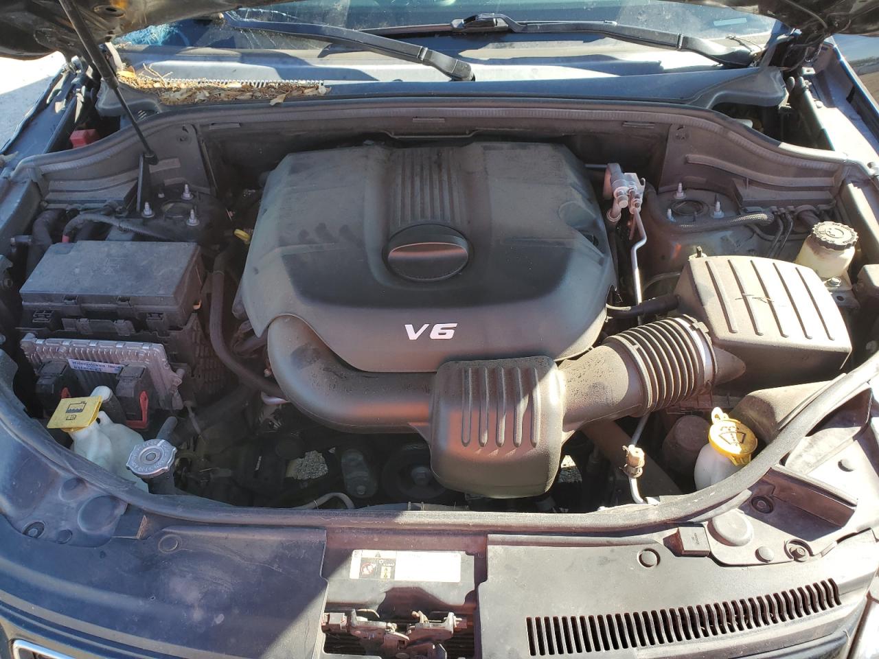 2015 Jeep Grand Cherokee - Image 12