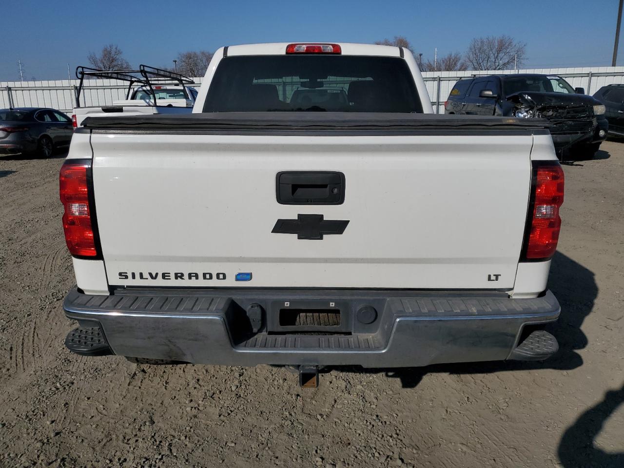 2018 Chevrolet Silverado - Image 6