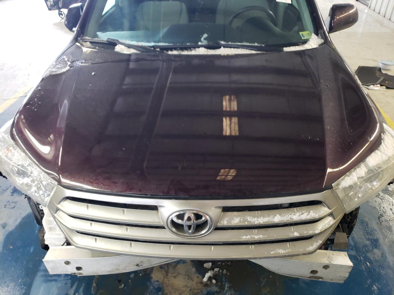2013 Toyota Highlander - Image 12