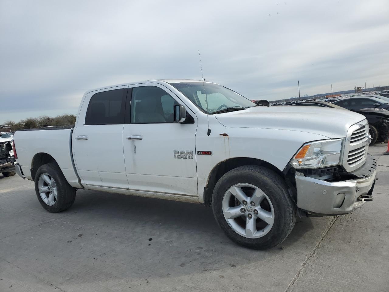 VIN 1C6RR7LM7FS740752 2015 RAM 1500 no.4