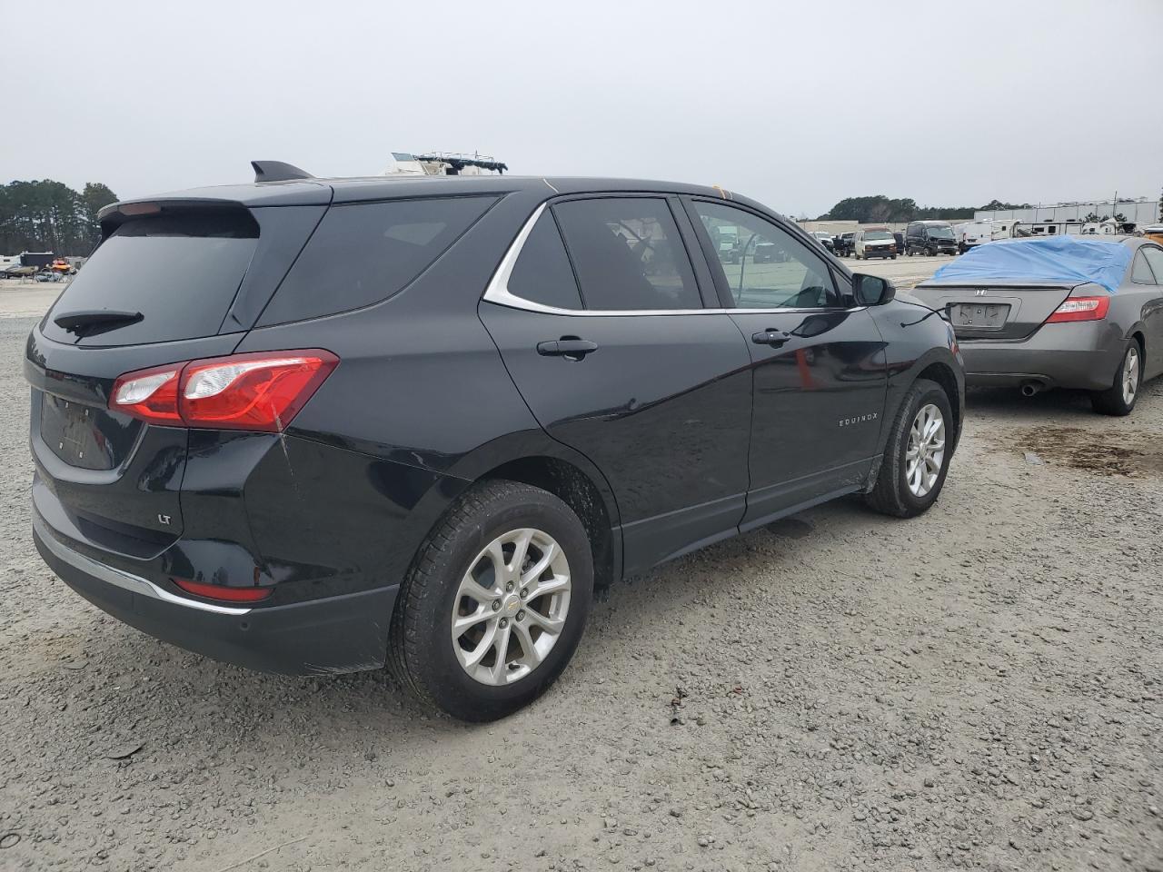 2021 Chevrolet Equinox - Image 3