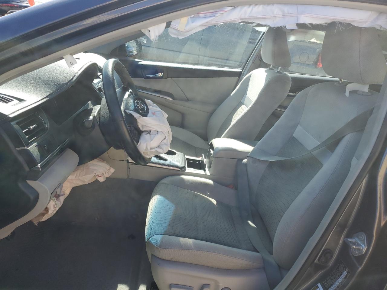 2012 Toyota Camry - Image 7