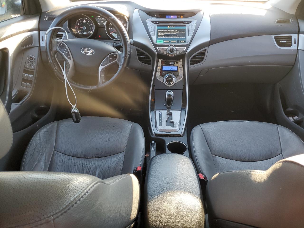 2013 Hyundai Elantra - Image 8