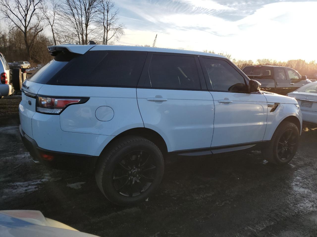 2016 Land Rover Range Rover - Image 3
