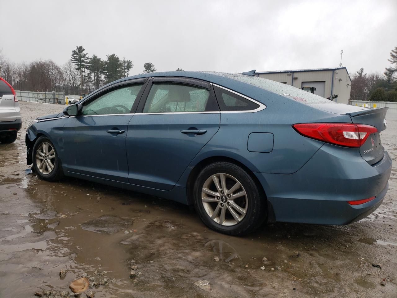 2017 Hyundai Sonata - Image 2