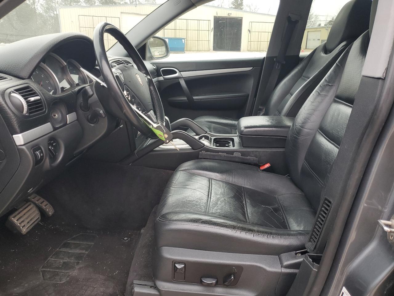 2006 Porsche Cayenne - Image 7