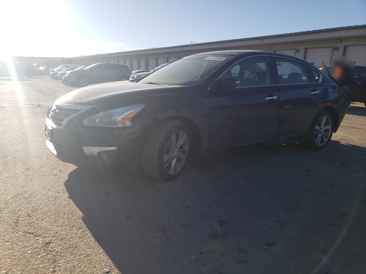 2015 Nissan Altima - Image 1