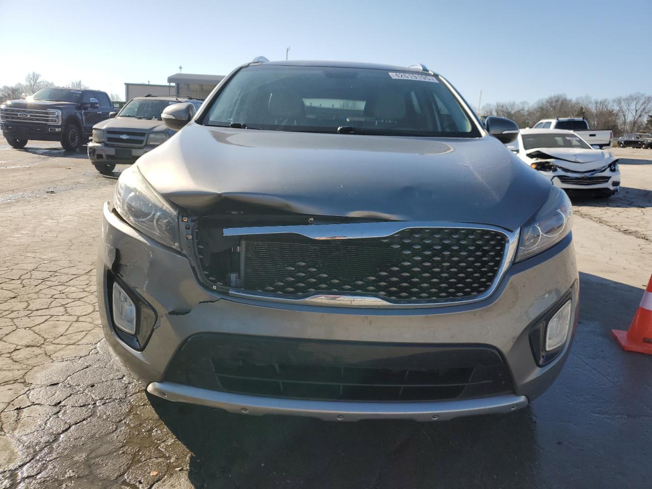 2016 Kia Sorento - Image 5