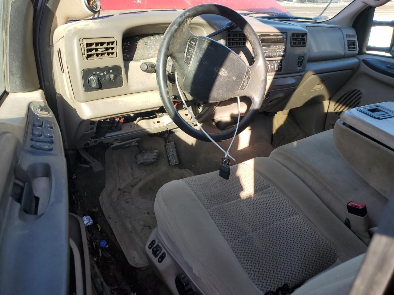 2001 Ford F350 - Image 8