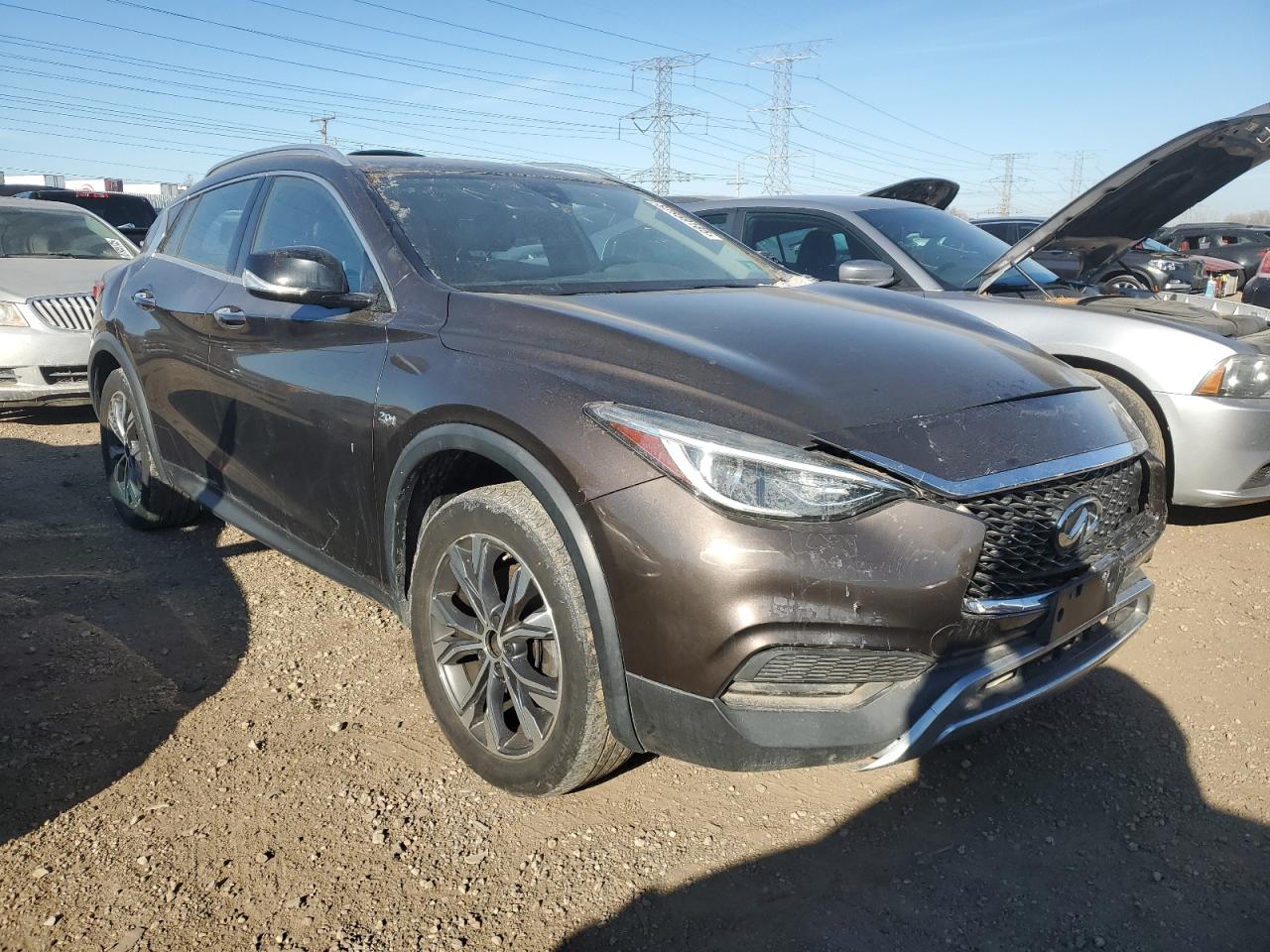 QX30 QX30