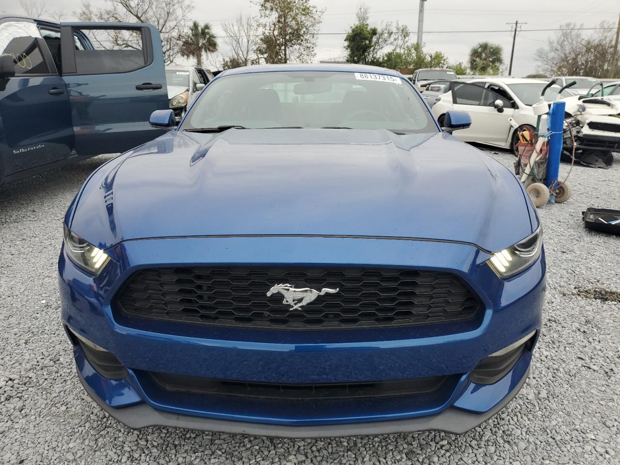 2017 Ford Mustang - Image 5