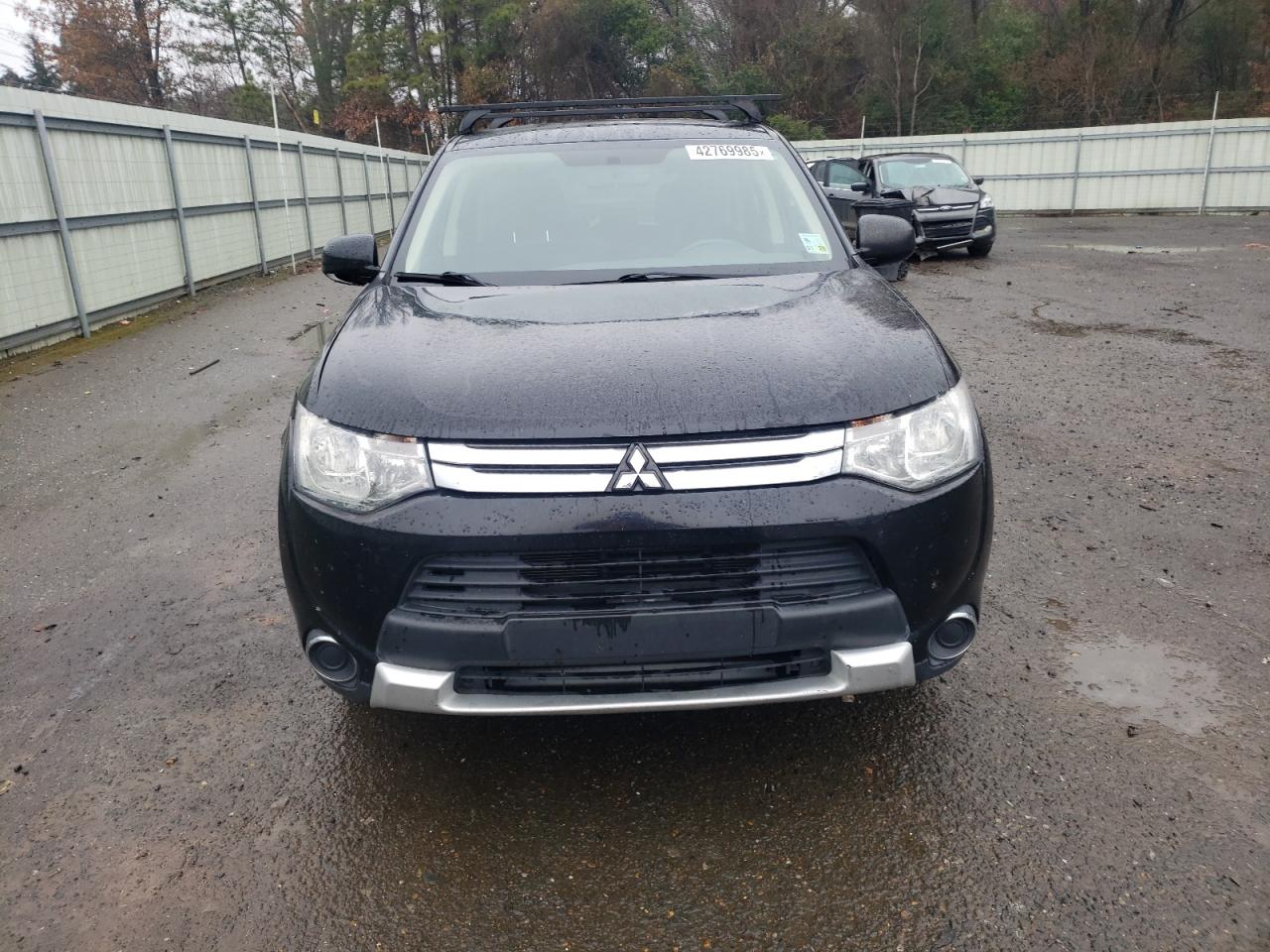 2015 Mitsubishi Outlander - Image 5