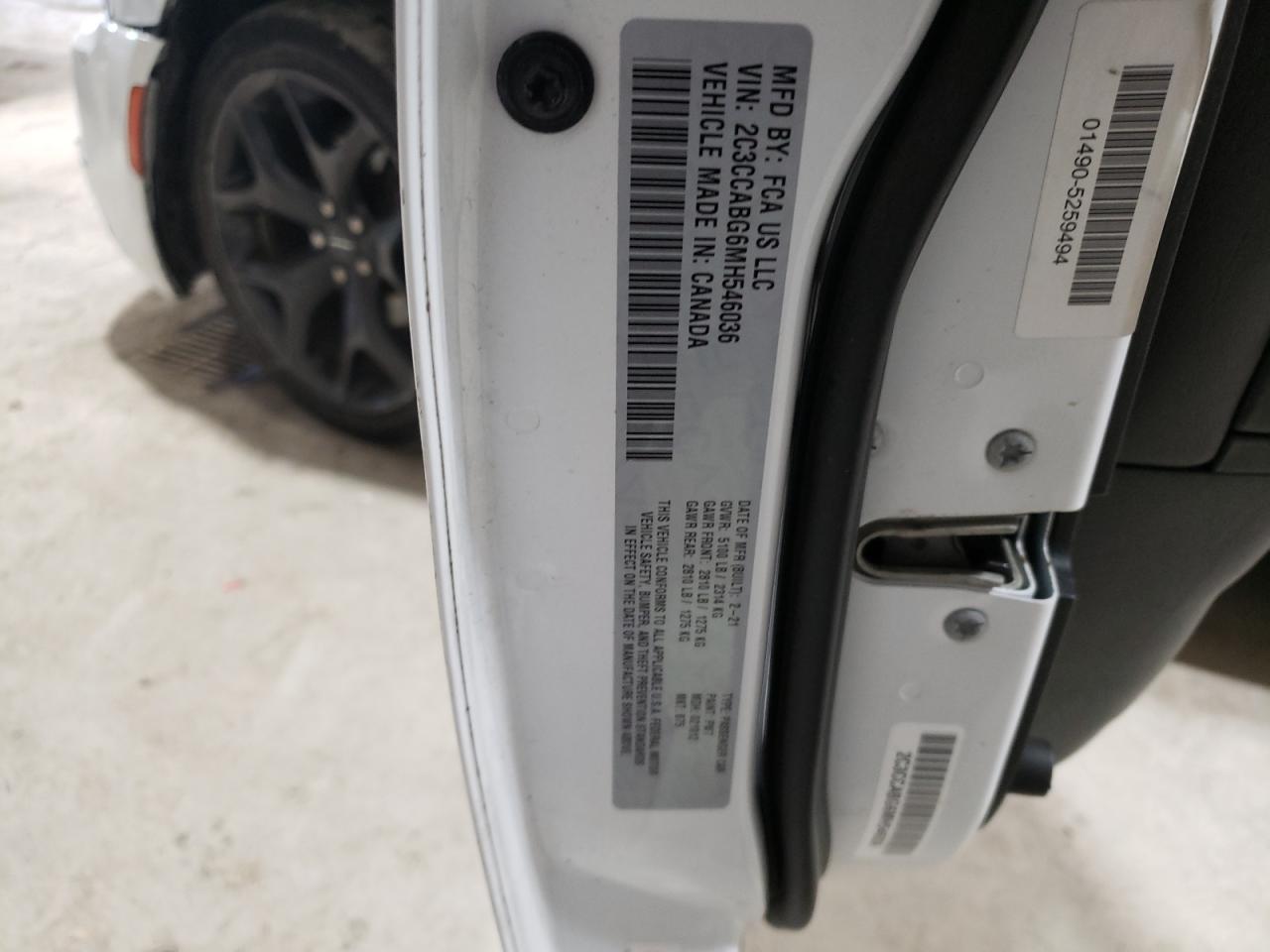 2021 Chrysler 300 - Image 14