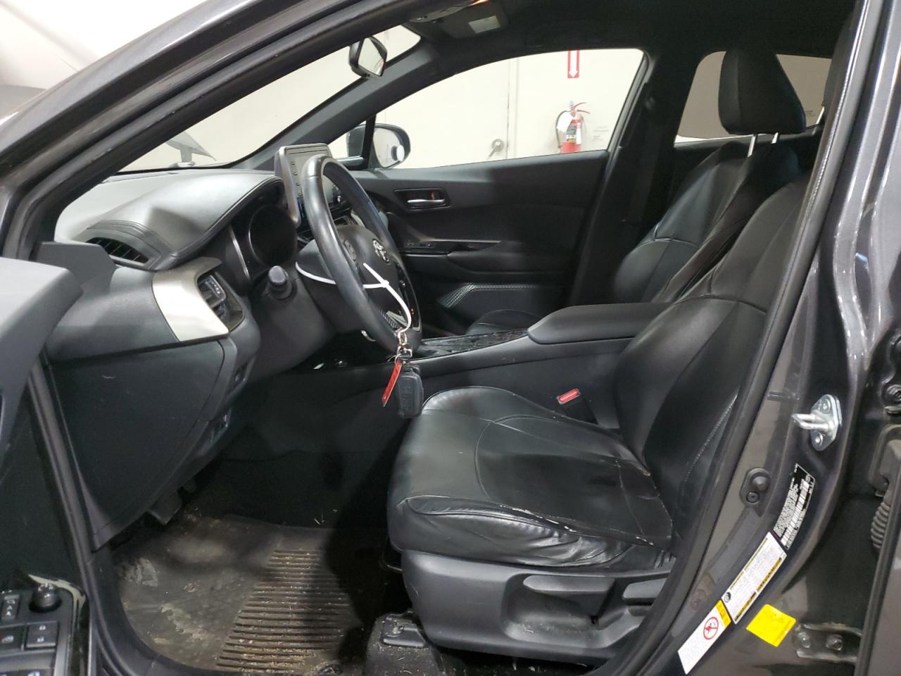 2019 Toyota C-HR - Image 7