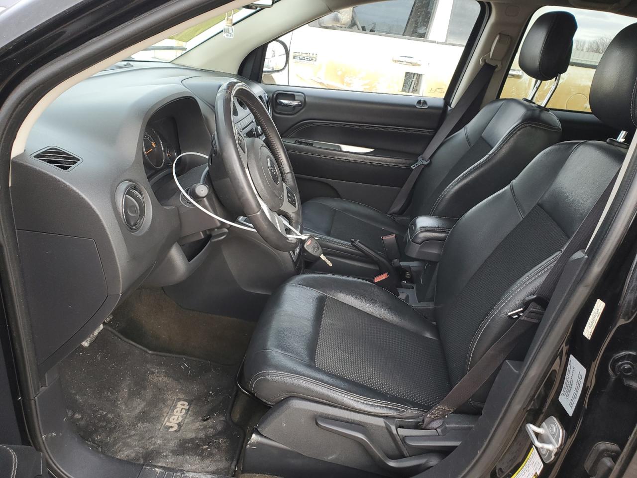 2016 Jeep Compass - Image 7