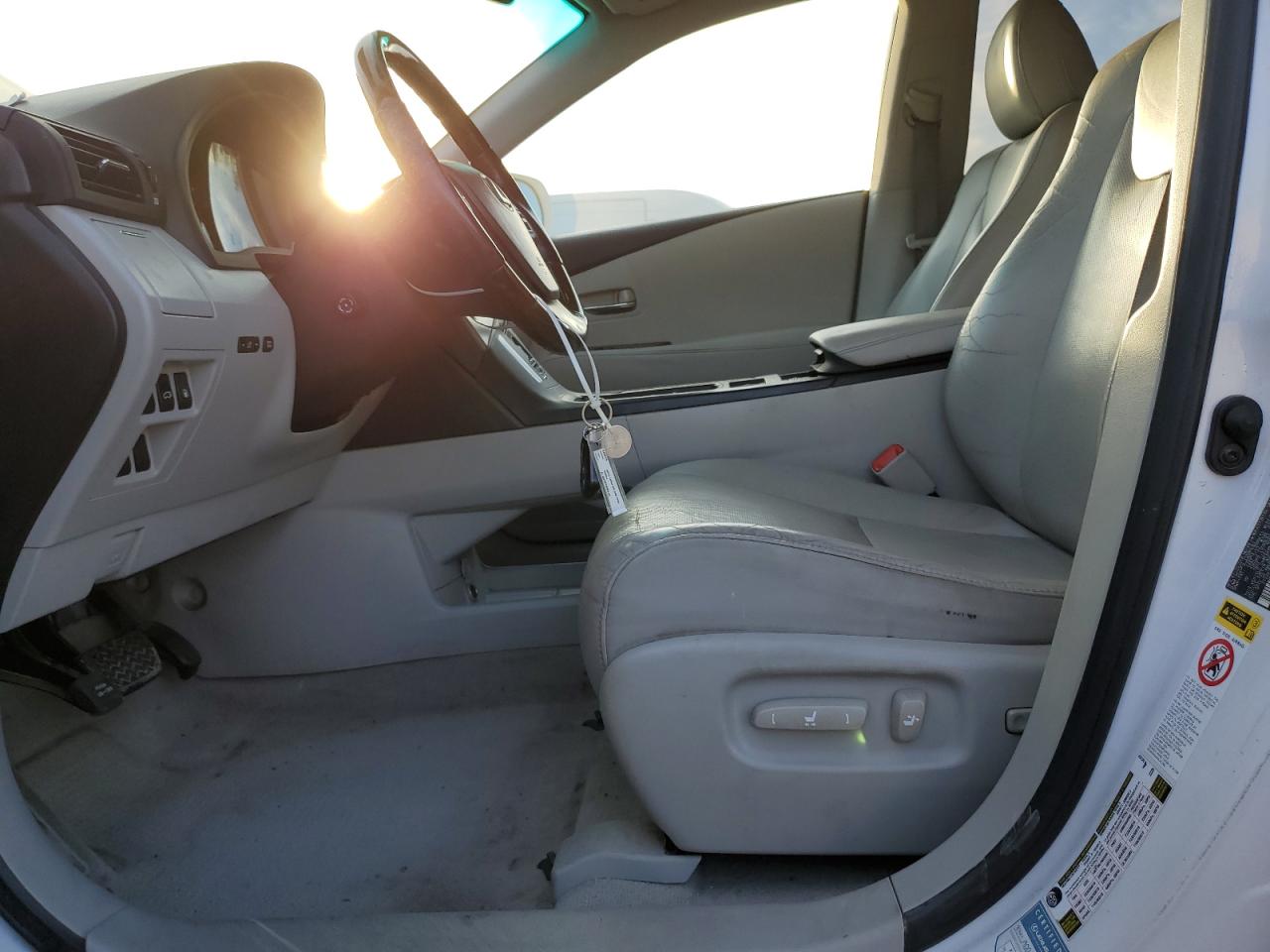 2011 Lexus RX - Image 7