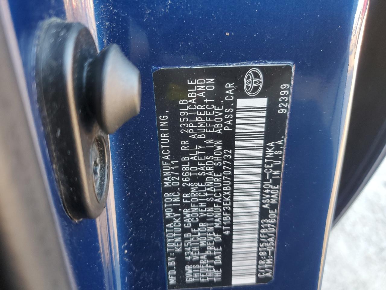 2011 Toyota Camry - Image 12